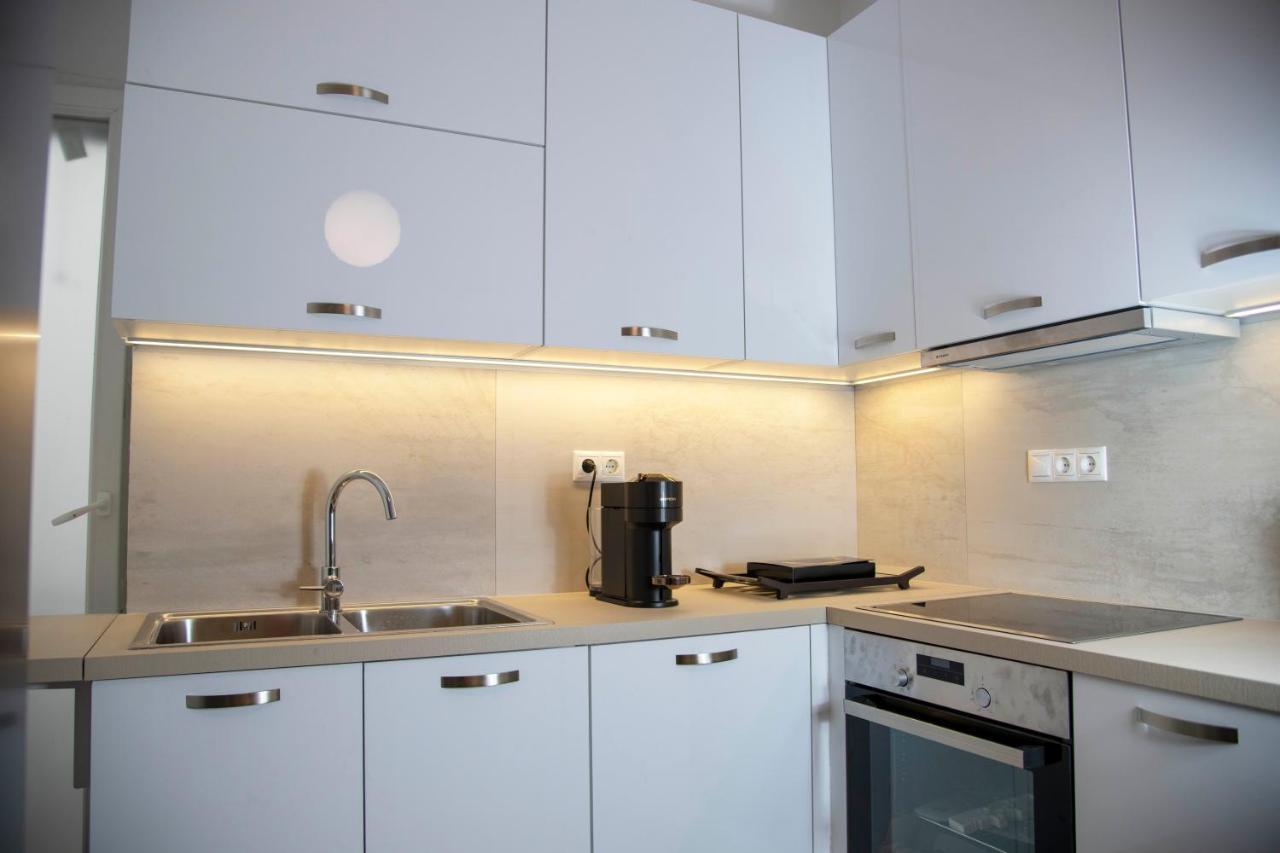 Marianna'S Stylish Brand New Apt In The Heart Of Athens Exterior photo